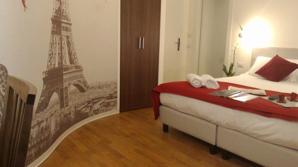 Alojamento de Acomodação e Pequeno-almoço Farnese Design 2*